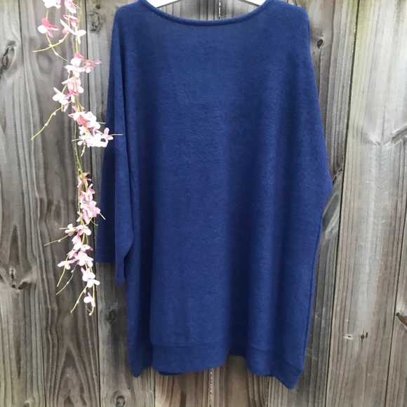 Womens Torrid Navy Hacci Sweater Blouse Size 3X - Picture 3 of 11